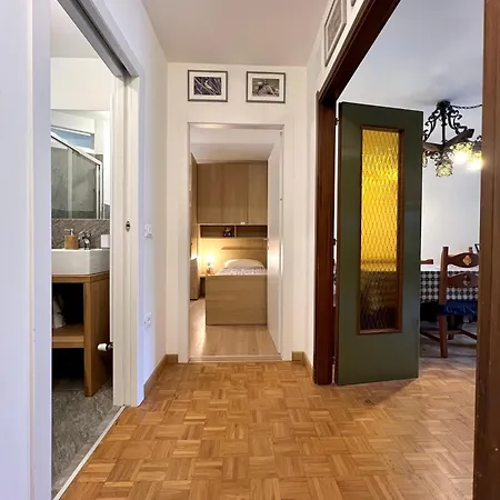 Trilocale Sella 3 *